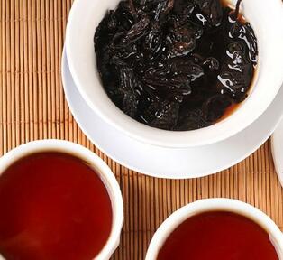 生茶和熟茶的區(qū)別有哪些？