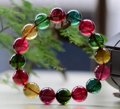 碧璽產(chǎn)自那里？與其它材質(zhì)有什么區(qū)別？