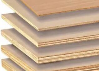 生態(tài)板好還是實木顆粒板好呢？他們之間怎么進行選擇呢？