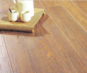 裝修選擇什么樣的地板好？