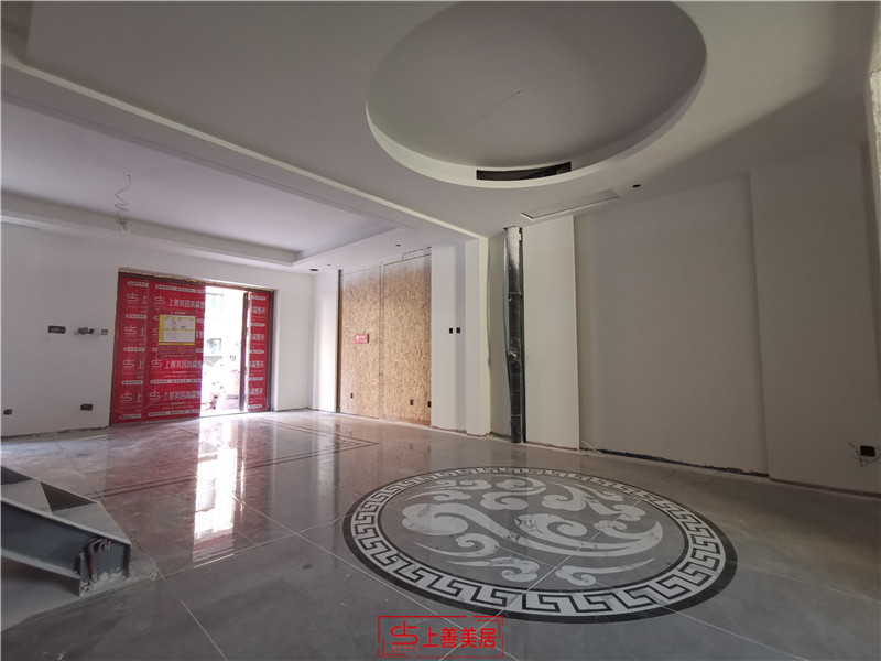 萬德世家躍層/基礎(chǔ)施工結(jié)束