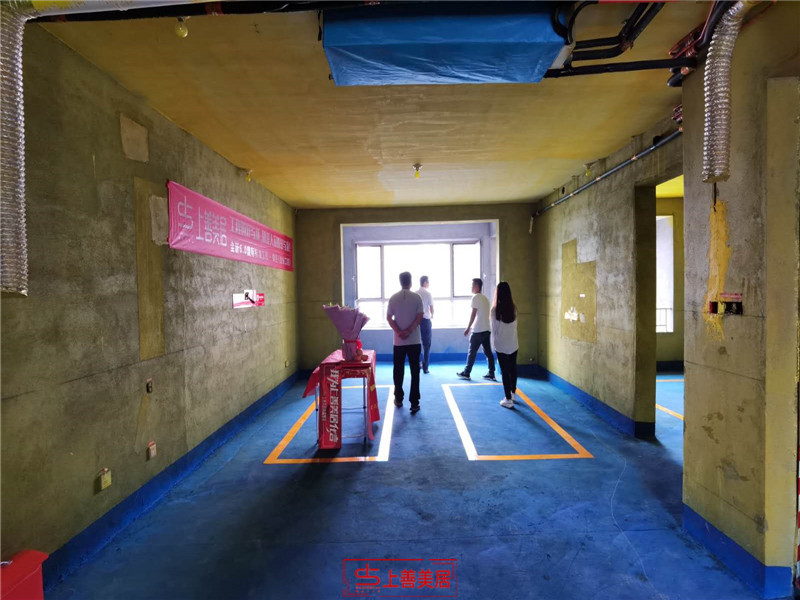 東南智匯城九號(hào)院190平