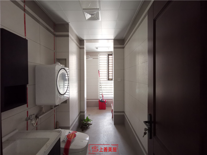 盛邦六區(qū)140平