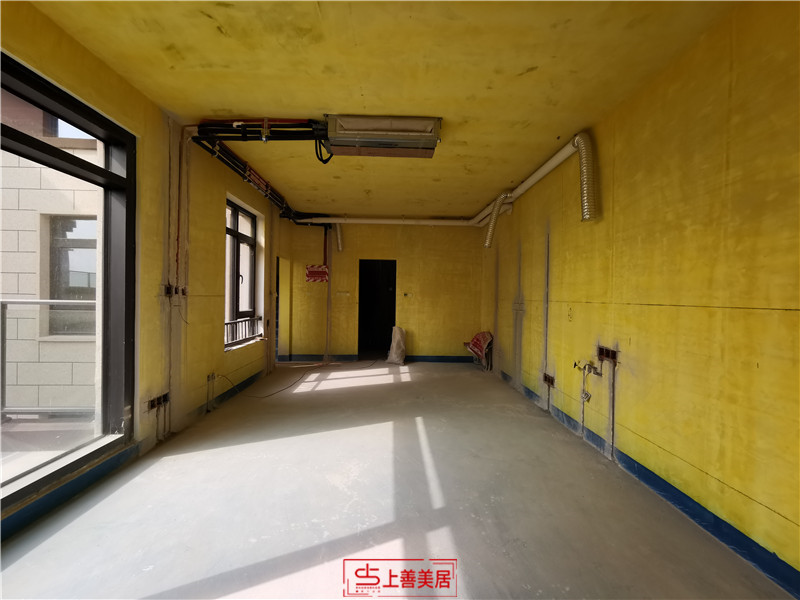 龍湖天宸原著180平