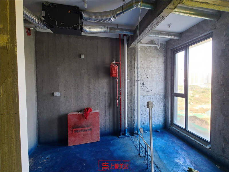 融創(chuàng)214平