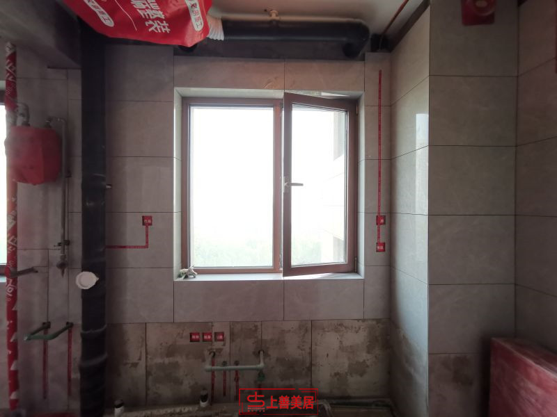 國(guó)赫天著130平