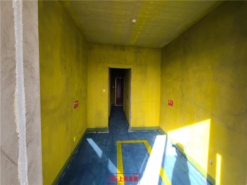 經(jīng)貿(mào)東苑130平