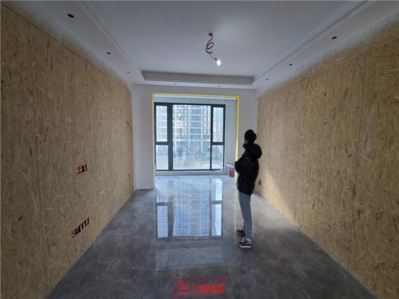 融創(chuàng)21平 