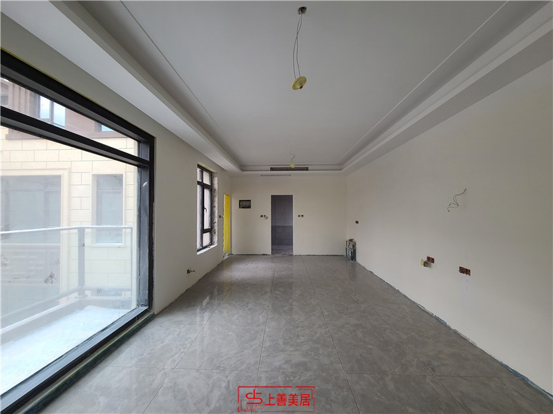 龍湖天宸原著180平