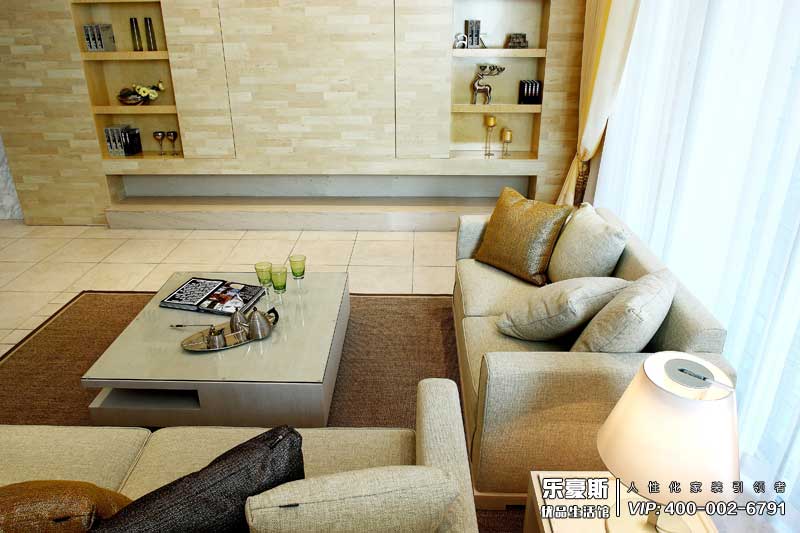 星湖國際花園現(xiàn)代簡約裝修效果圖