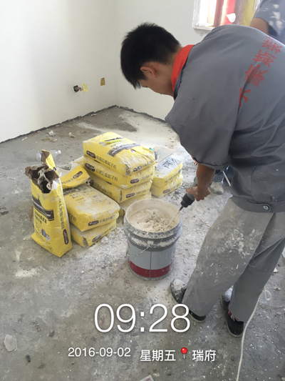 上善美居施工工地油工巡檢