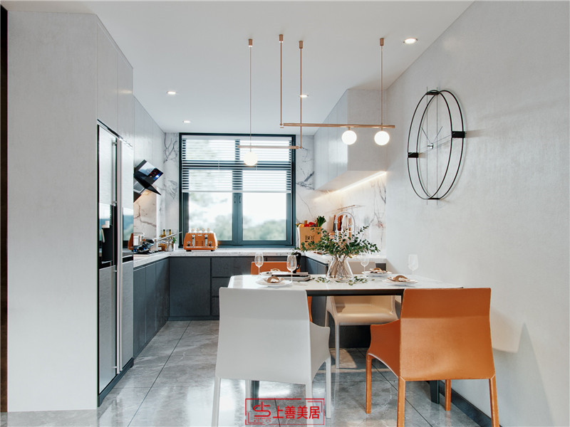 融創(chuàng)中心/現(xiàn)代/150㎡